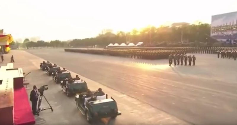 Illustration for article titled Holy Crap The Thai Military Still Uses Volkswagen Things